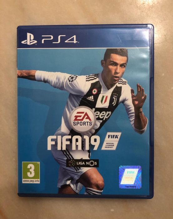 Vendo Jogos PS4- FIFA 18 , FIFA 19 e FIFA 20