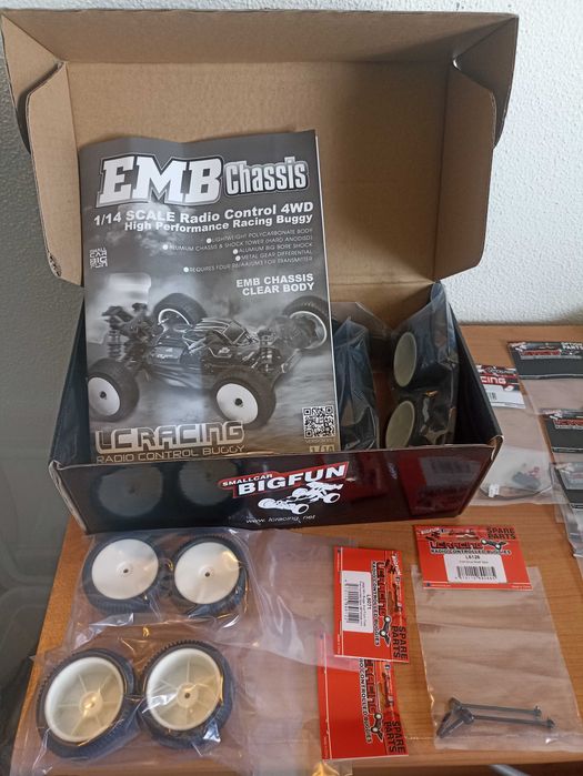 Kit p/montagem Buggy 1/14 Lc racing Emb-1 NOVO