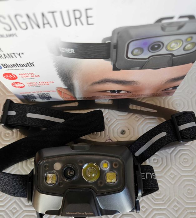 Frontal LedLenser HF8R Signature