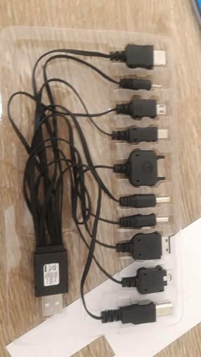 ładowarka USB CLARUS 10 w 1