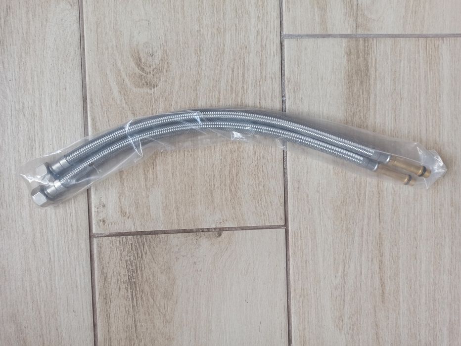 Wężyki do baterii 40 cm  1/2 cala, 2 sztuki .jar