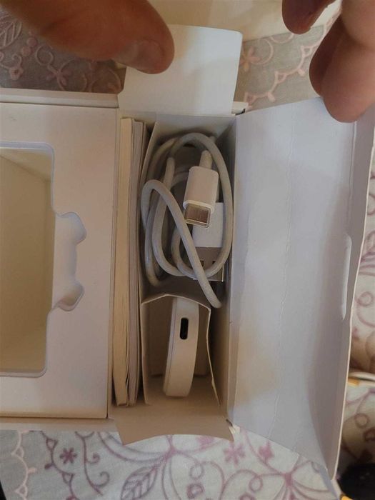 Smartwatch Huawei Watch GT 2 42mm - Komplet, Biały, GT2, Jak Nowy