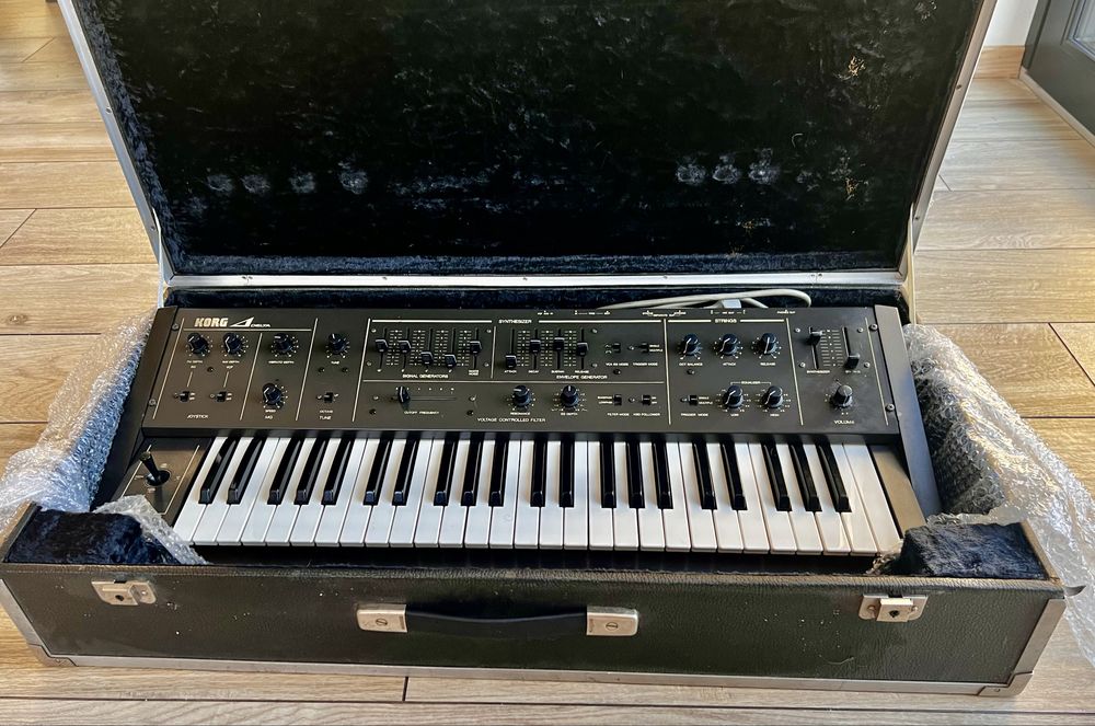Analogowy syntezator Korg Delta