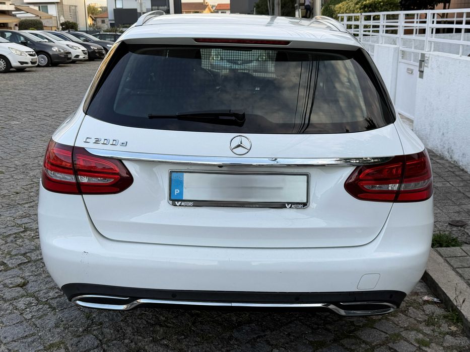 Mercedes C200 - Bom estado, fiável, boas prestações nos consumos e conforto - 15.500€ — photo 2