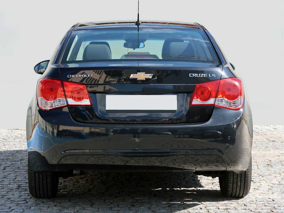 Chevrolet Cruze 1.6 LS 2011 em estado perfeito
