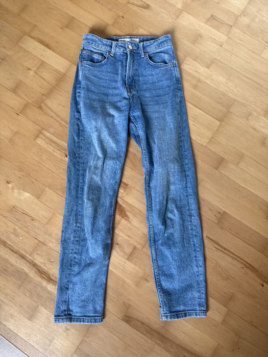Spodnie jeansowe 34 Stradivarius XS .