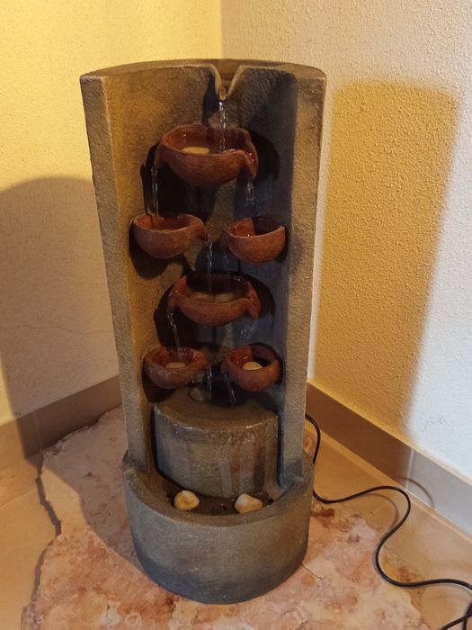 Fonte decorativa em cascata
