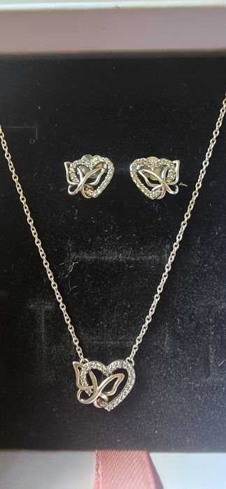 Conjunto colar e brincos pandora em prata