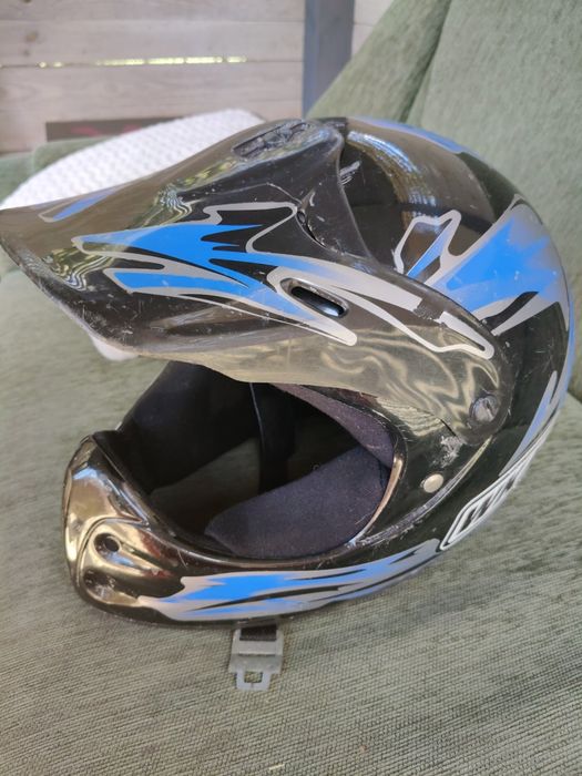 Kask motocyklowy młodzieżowy