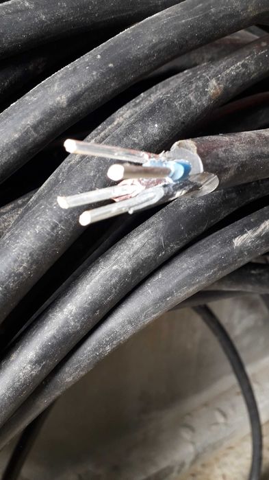 Przewód aluminiowy 4 żyłowy