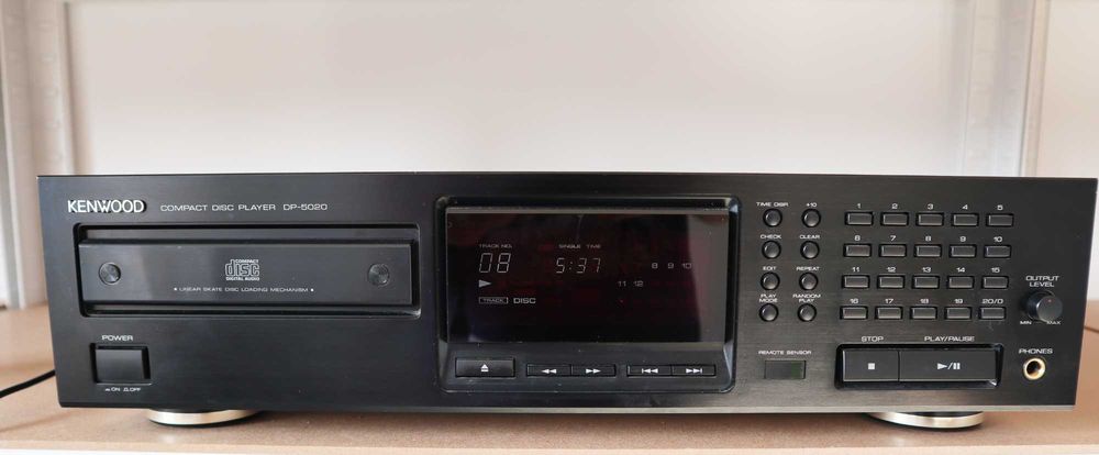Cd проигрыватель Kenwood DP-5020 DAP 2 x PCM1701P выпущен