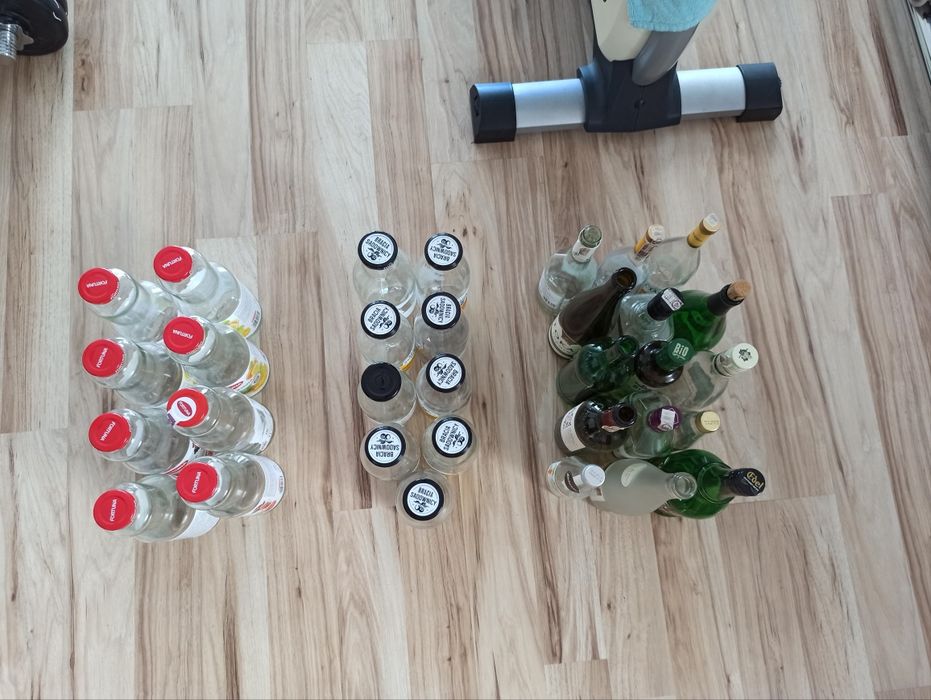 Cena za sztukę Butelki szklane na soki alkohol przetwory