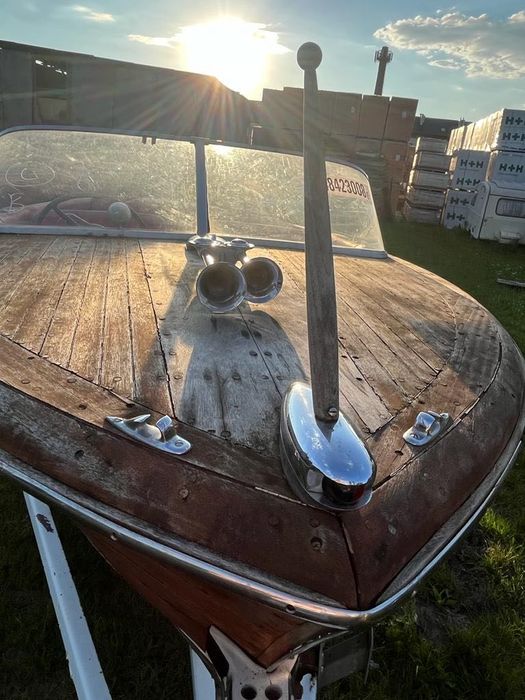 Łódź motorowa drewniana Chris craft 1959r 2000sztuk