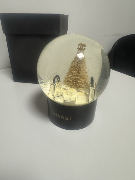 Kula sniezna chanel nowa