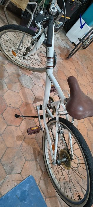 Bicicleta roda 24 como nova