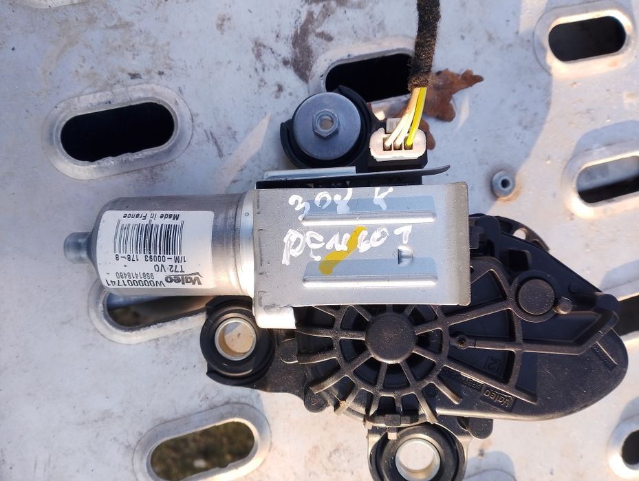 Mechanizm wycieraczki tył peugeot 308