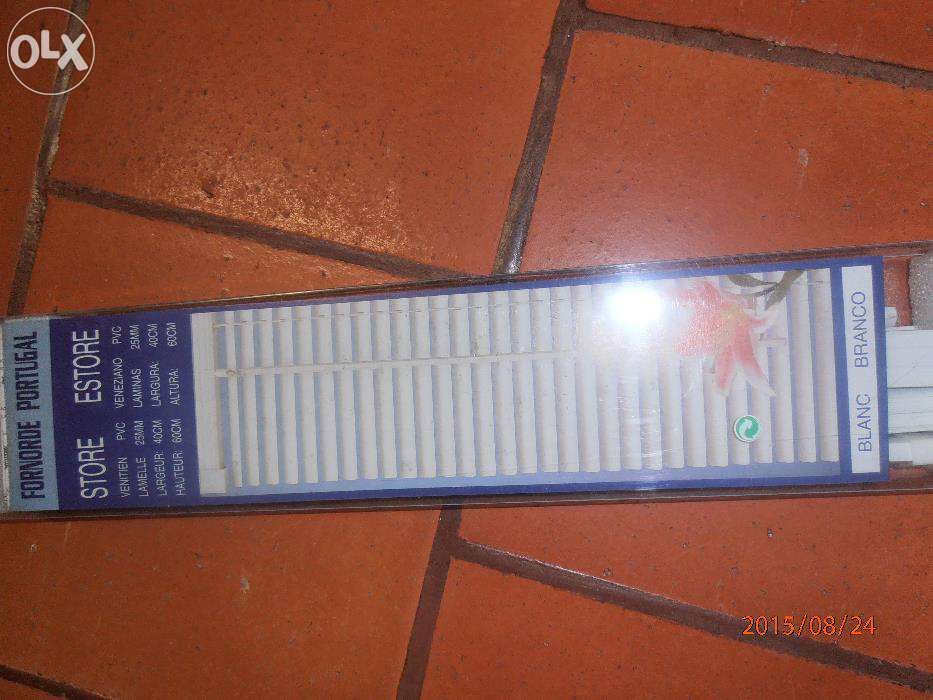 Estore veneziana branca nova