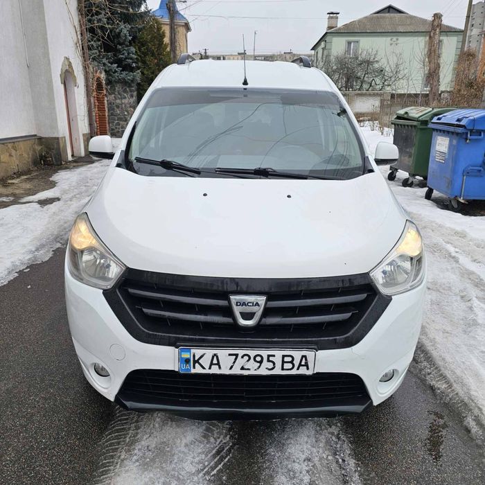 Renault Dacia Dokker (Рено,Дачіа) 1.5 dci 2013рік (доккер)