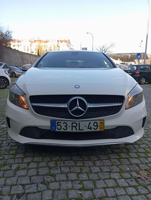 Mercedes Benz A180d Nacional Histórico Completo na Marca