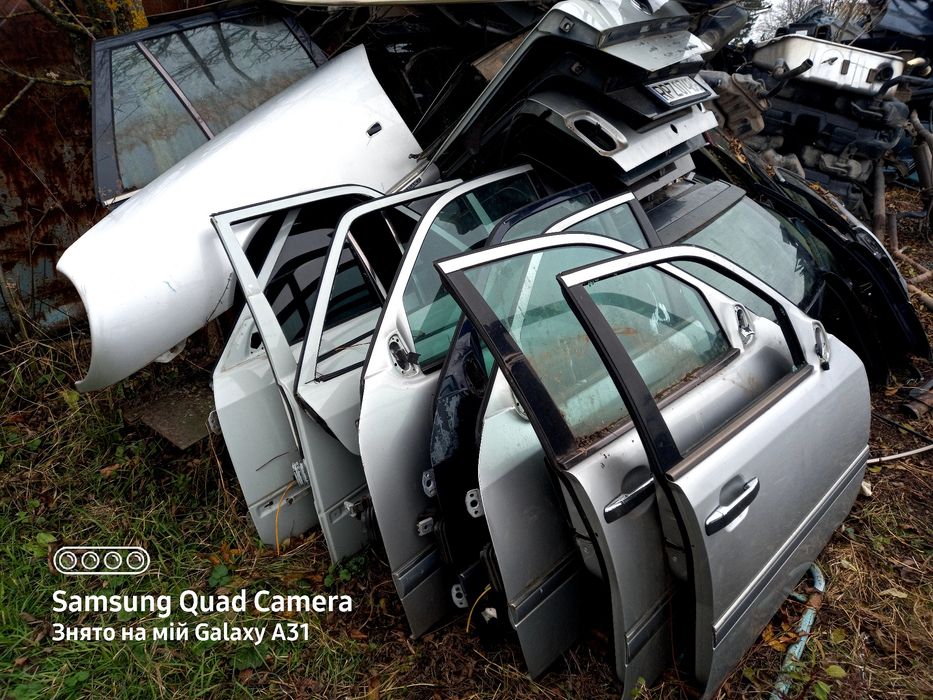 Двері крила мерседес 124 202 210 168