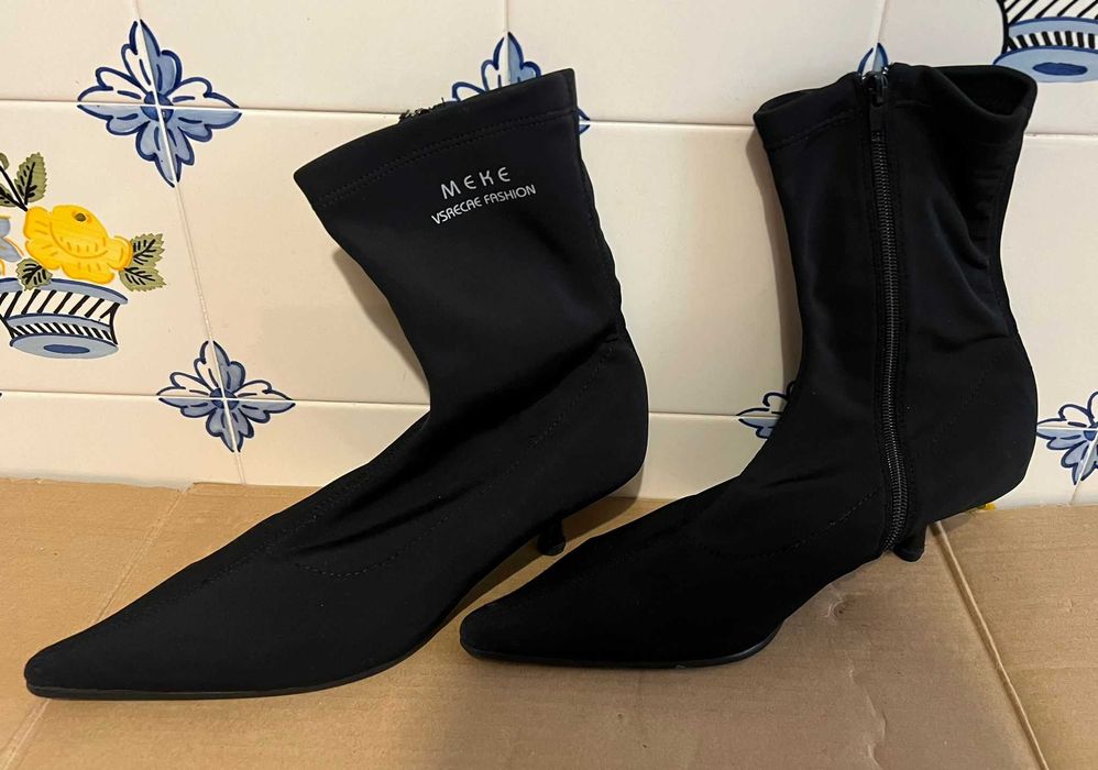 Sapatos, maioria em pele - bom valor