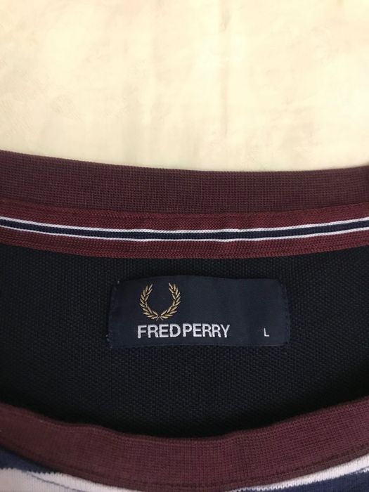 Продам Fred Perry;шикарний світер/реглан/світшот.Стан нового!