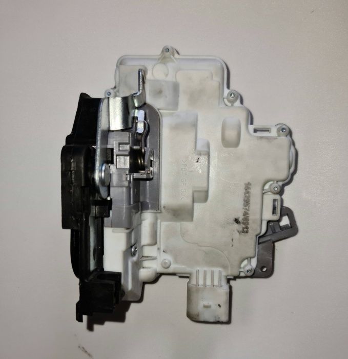 Fechos Porta- Seat Leon 1P