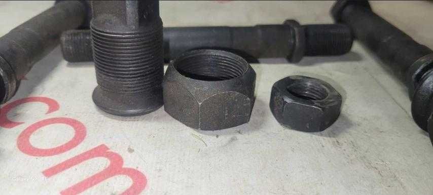 Гайка + футорка колеса заднего ГАЗ 53 3307 ЗИЛ 130 КрАЗ правая/левая