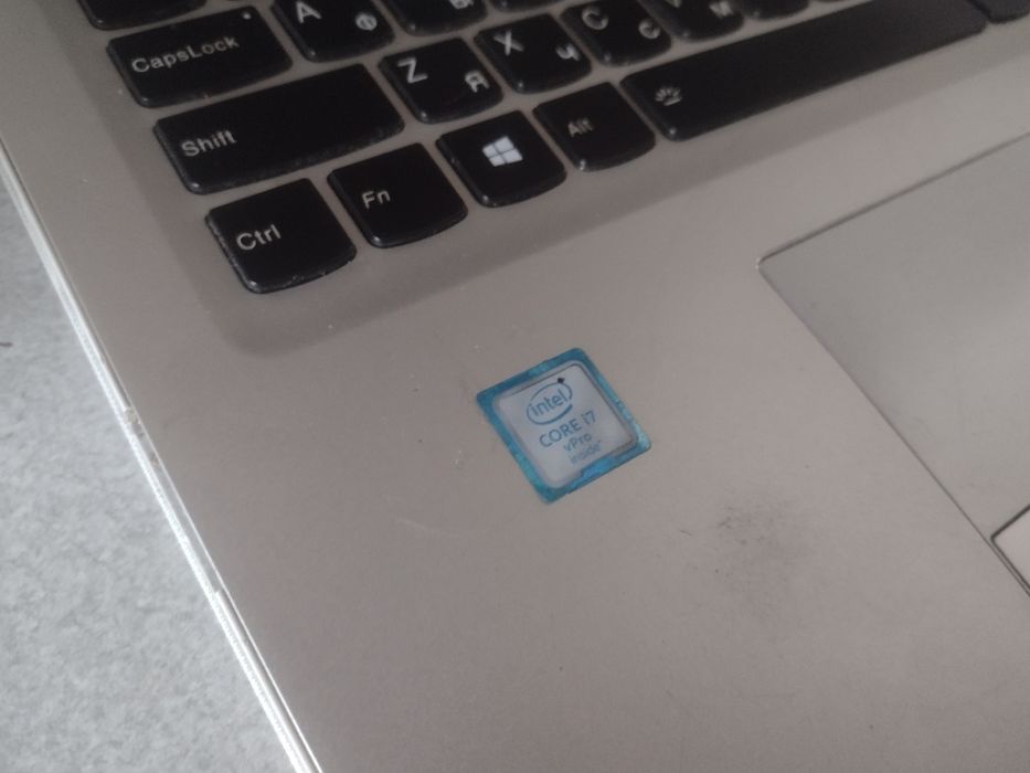 Lenovo IdeaPad i7 SSD Nvidia 940m