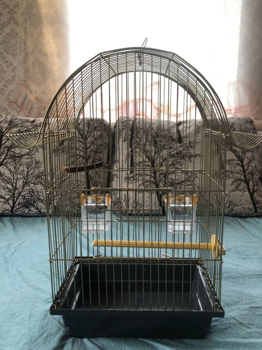 Продам клетку в отличном состоянии