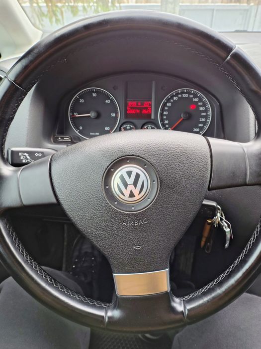 Продам власний автомобіль
