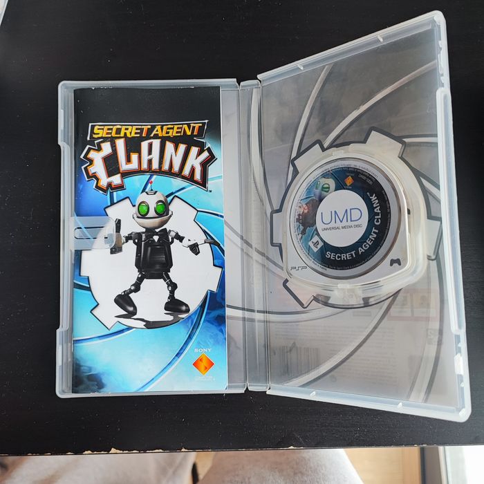 Jogo PSP Secret Agent Clank - PlayStation Portable