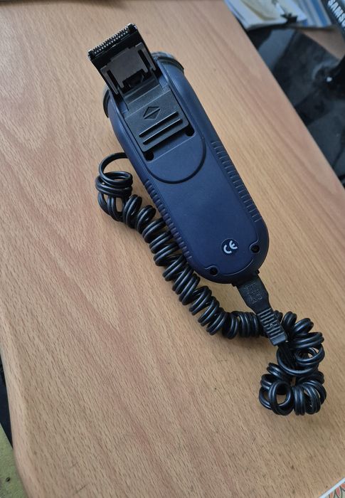 Máquina de Barbear Philips.