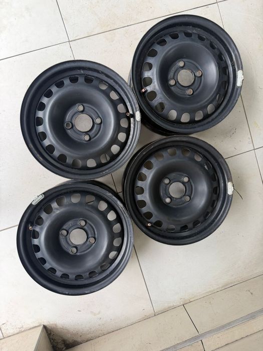 Felgi 14 4x100 ET39 5,5J Opel