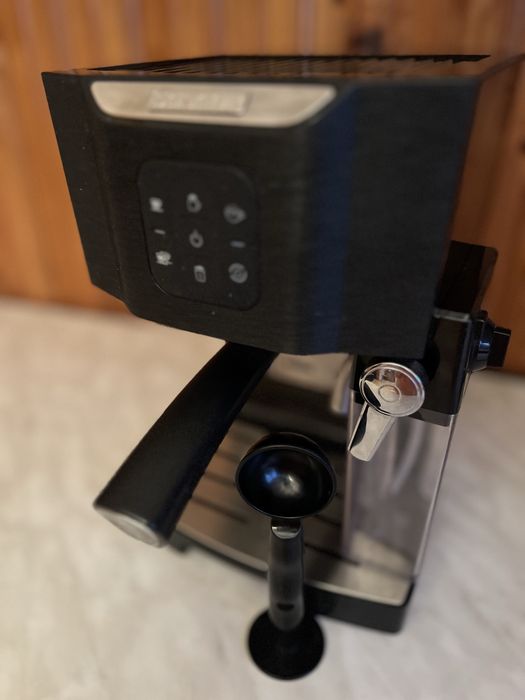 Ekspres do kawy kolbowy półautomatyczny  Sencor