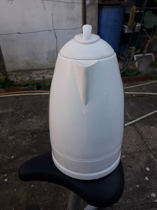 Vendo cafeteira eléctrica