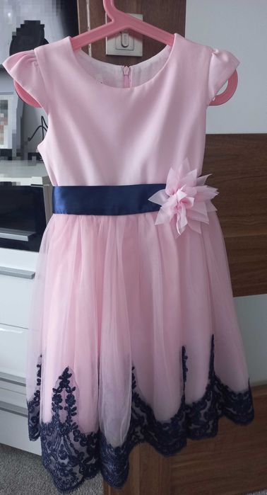 Śliczna Sukienka 116