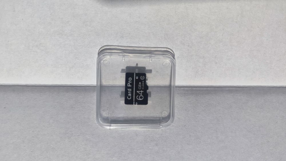 Відеореєстратор, магнітола, камера заднього виду