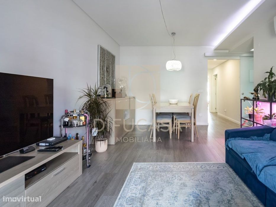 R299 APartamento T3 com terraço 14m2