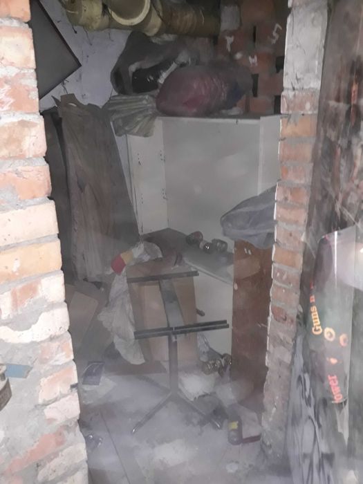 WYWOZ SMIECI Wywóz gabarytów Wynajem kontenerów Wywóz mebli transport