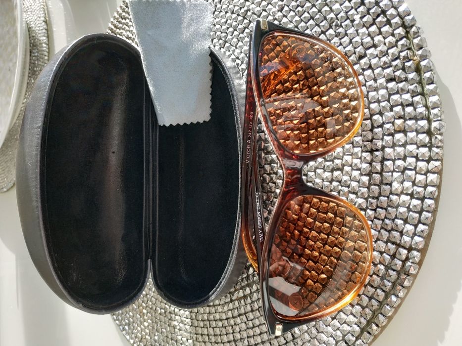 Женские солнцезащитные очки UV400 cat.3/ made in Italy