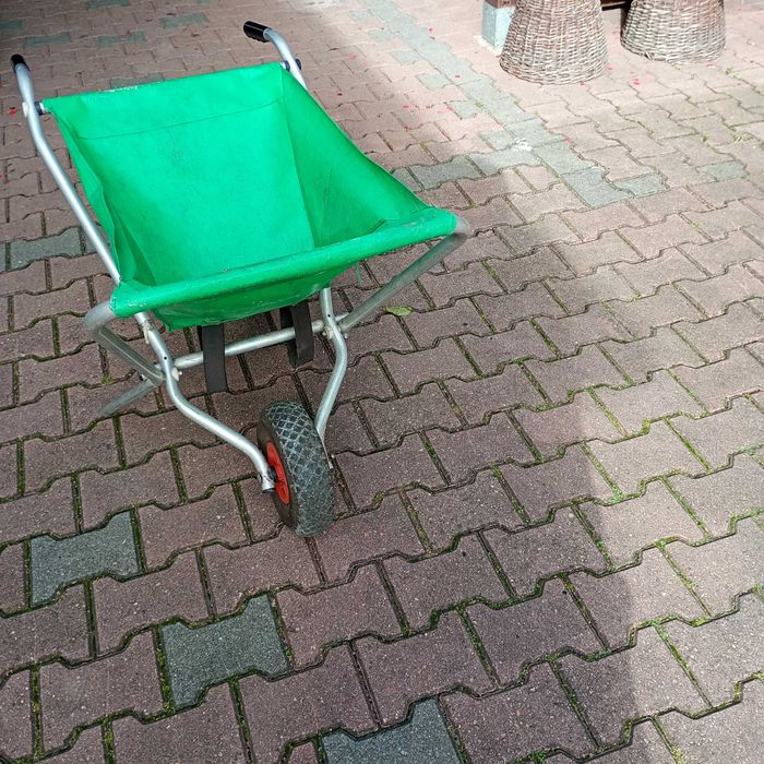 taczkka wozek jedno kolowa do ogrodu