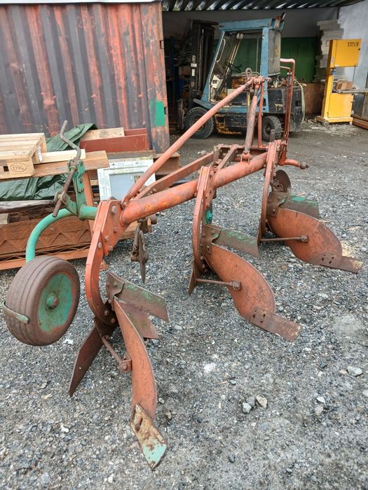 Pług Kverneland 14'