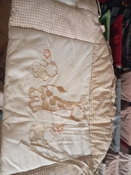 Ochraniacz na łóżeczko