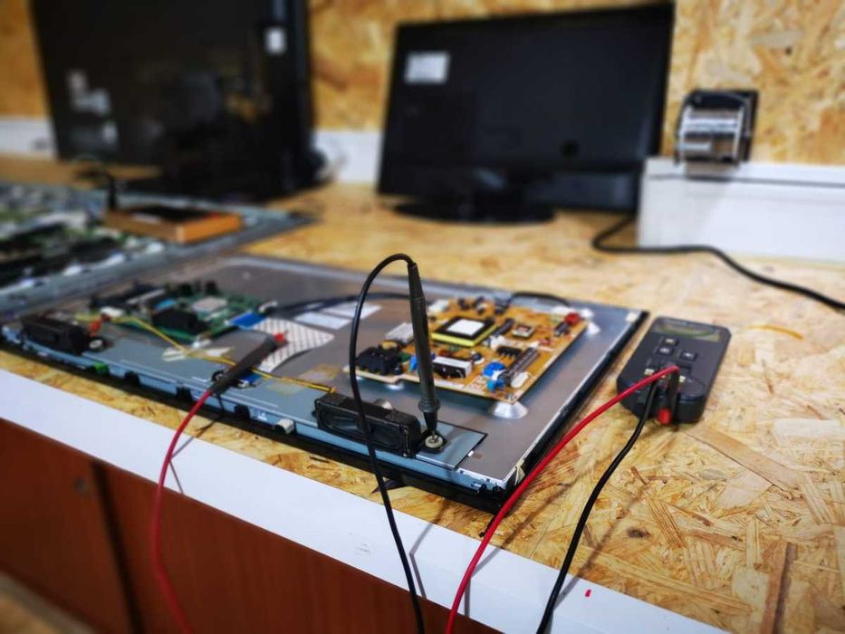 Serviços Informática & Design Gráfico & Rep. Eletrónicas