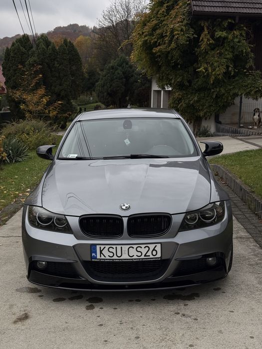 BMW  e90 320d 2011