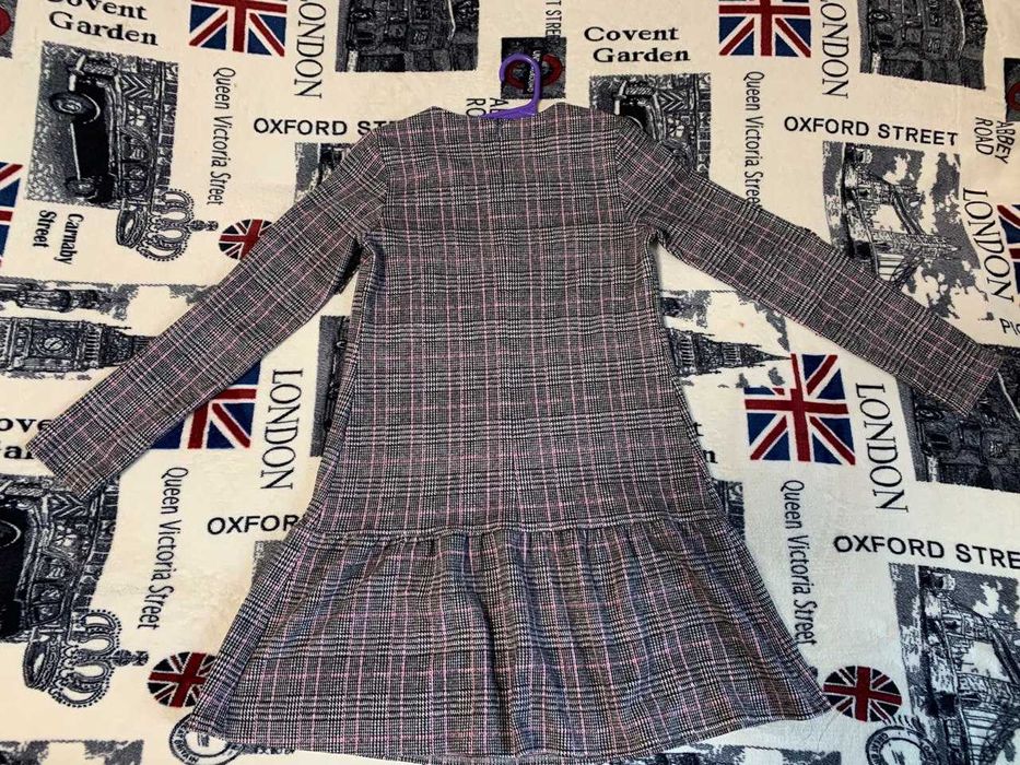 Ніжне плаття для дівчат