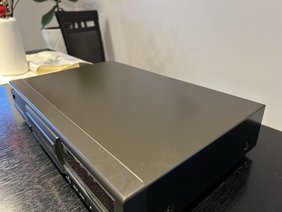 Odtwarzacz CD Technics Compact Disc Player SL-PG390 Uszkodzony