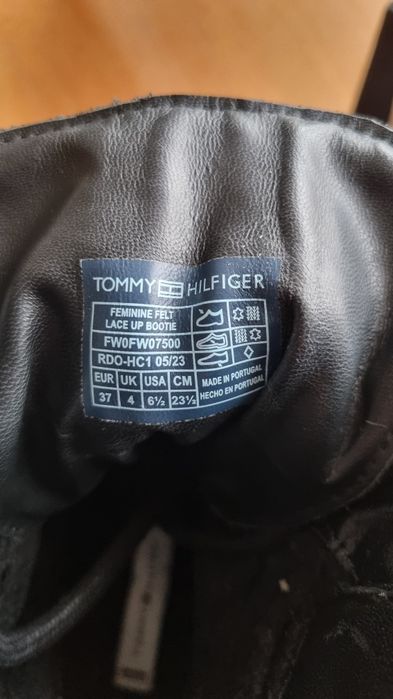 Жіночі шкіряні черевики Tommy Hilfiger