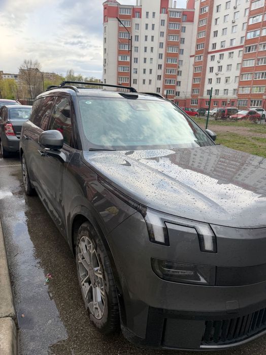 Поперечини на дах китайських авто Thule багажник рейлінги